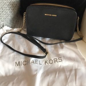 Michael Kors Crossbody